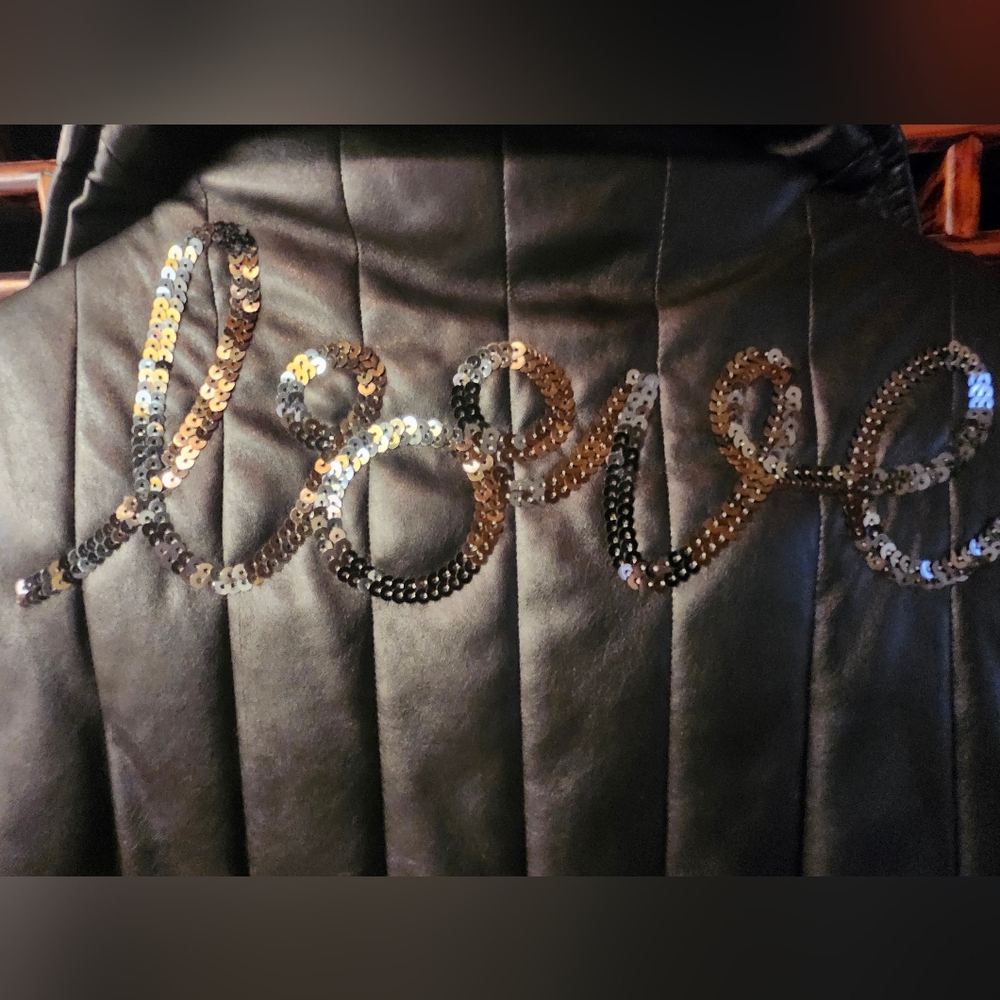 Disney vest in black pleather - Picture 4 of 5